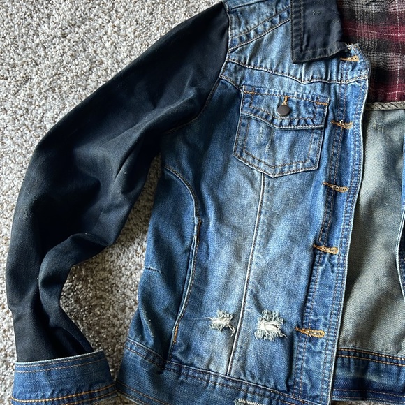 Jean jacket - Picture 3 of 6